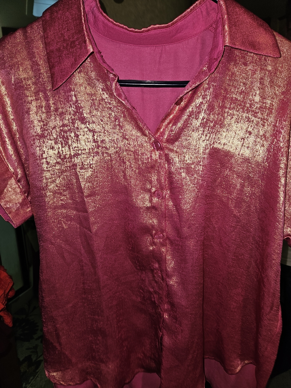 NWOT Small Oversized Metallic Rose Short-Sleeve Button Front Top - Women